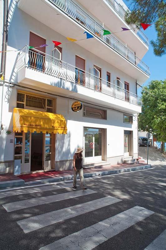 Piccolo Hotel Nuova Gestione 卡拉古诺内 外观 照片