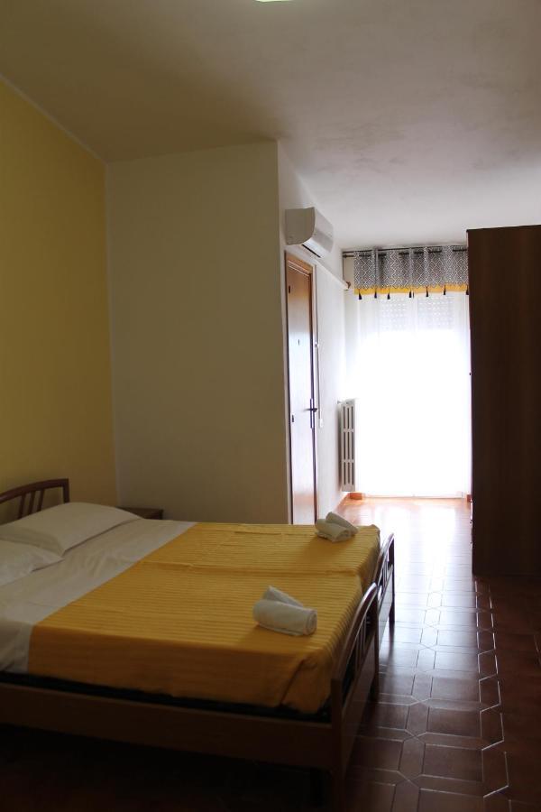 Piccolo Hotel Nuova Gestione 卡拉古诺内 外观 照片