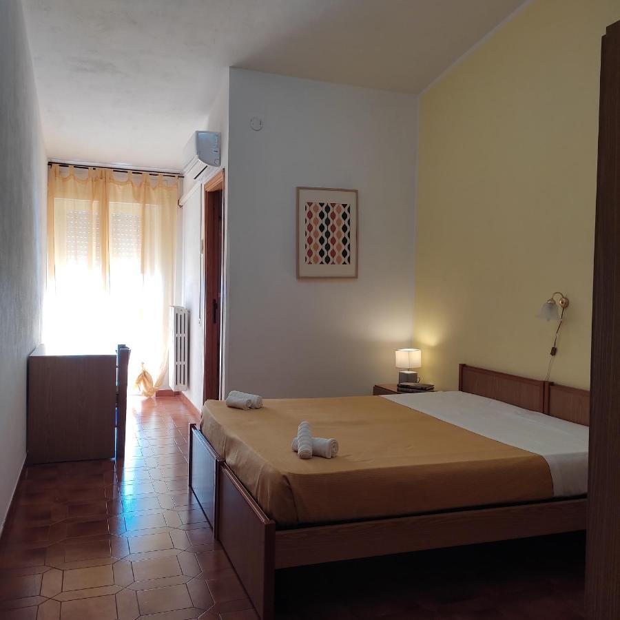 Piccolo Hotel Nuova Gestione 卡拉古诺内 外观 照片