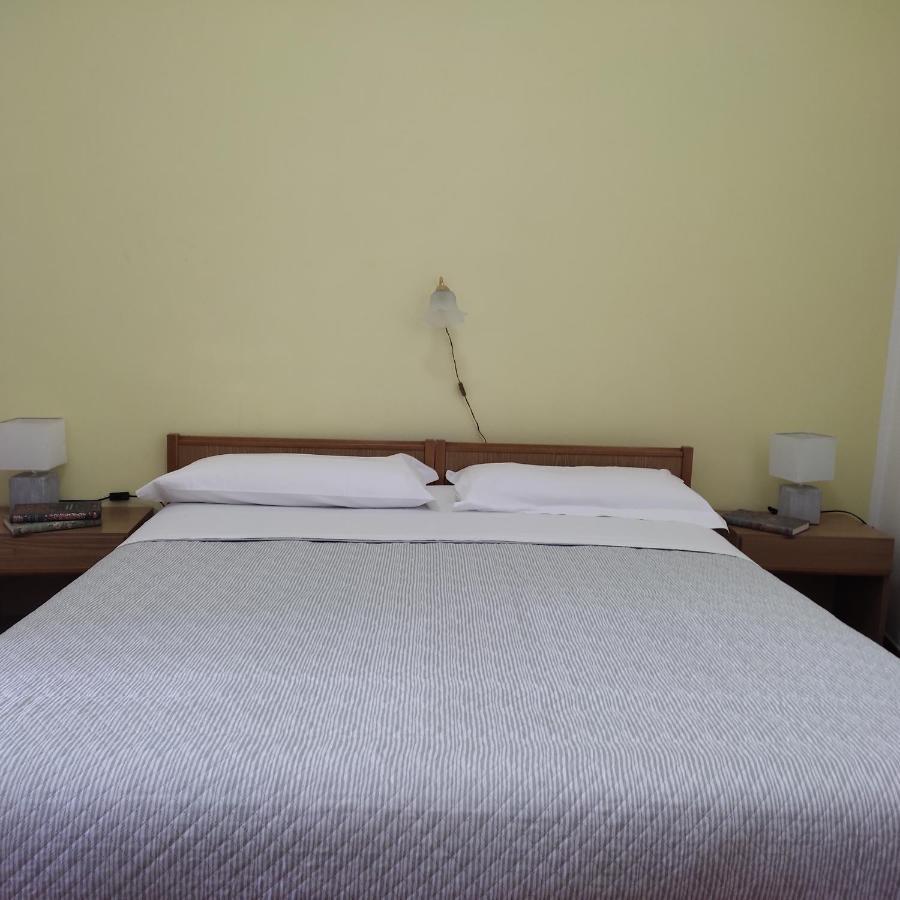 Piccolo Hotel Nuova Gestione 卡拉古诺内 外观 照片