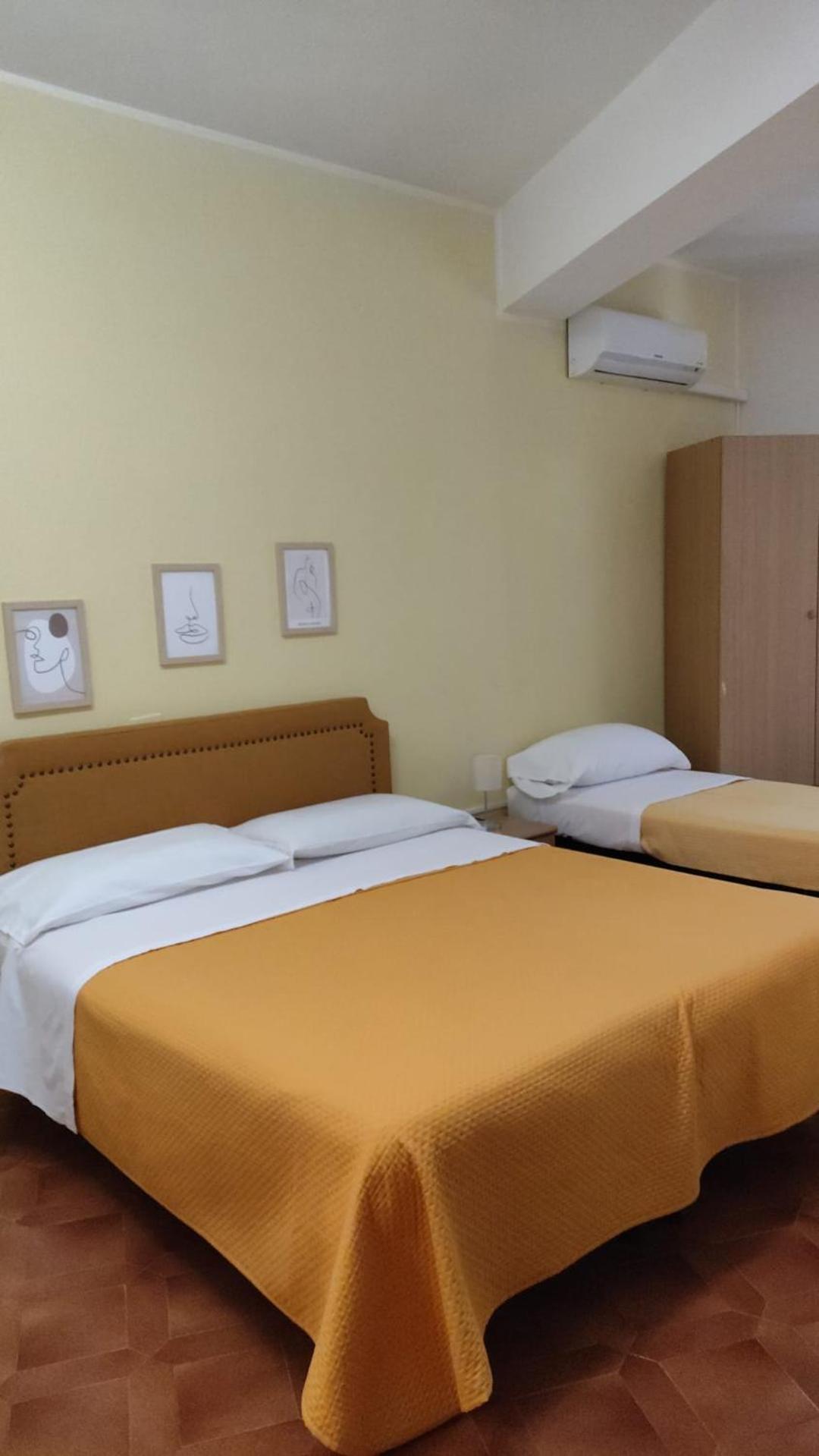 Piccolo Hotel Nuova Gestione 卡拉古诺内 外观 照片